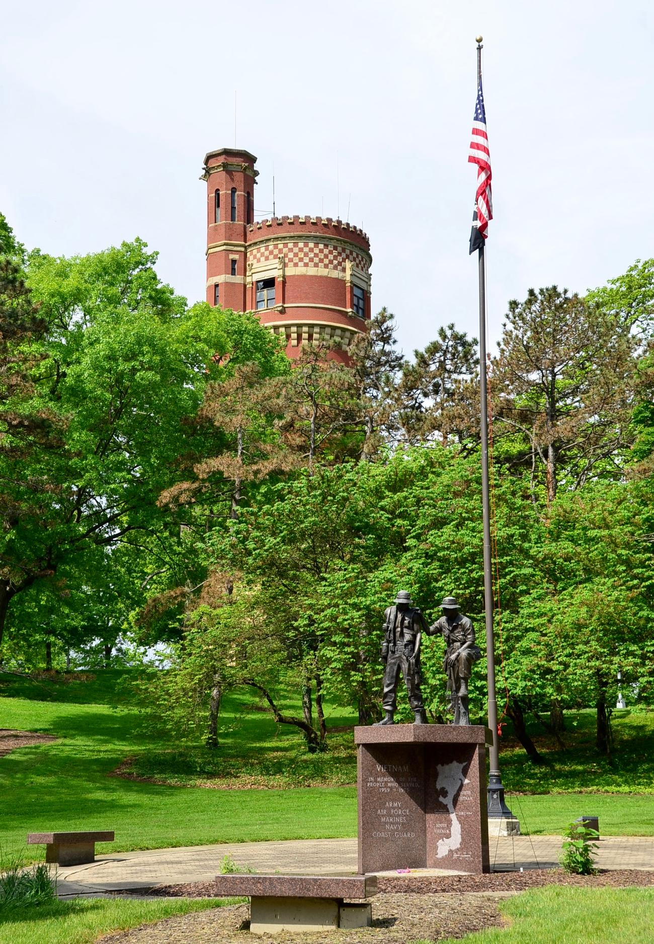 Eden Park One Of Cincinnati’s Most Beautiful Places To Unwind