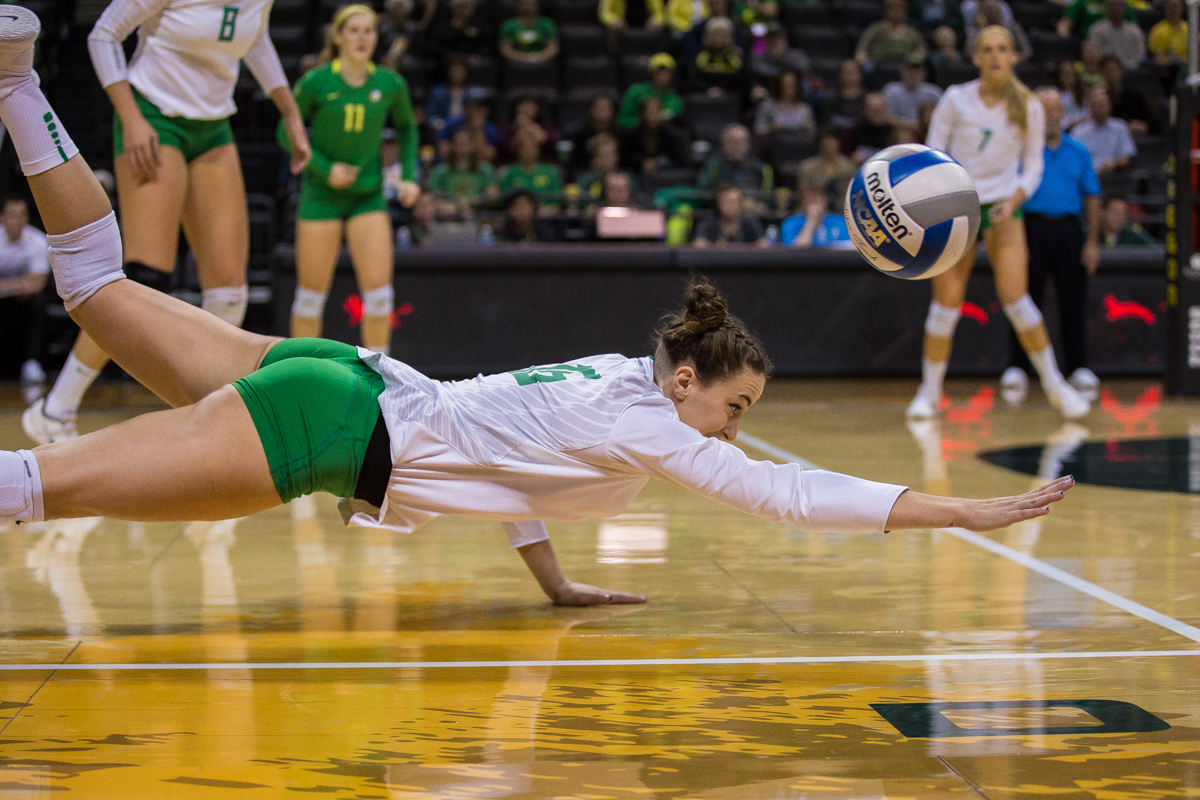 oregon-volleyball-senior-night-kval