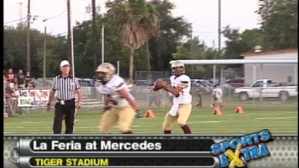 090211_FOOTBALL_12.jpg