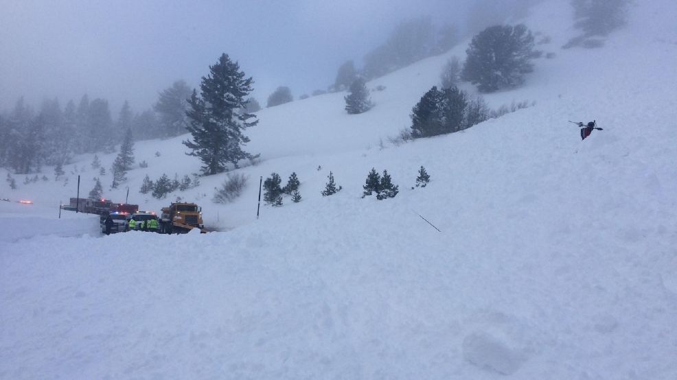 Avalanche reported in Mt. Rose backcountry; two skiers rescued KRNV