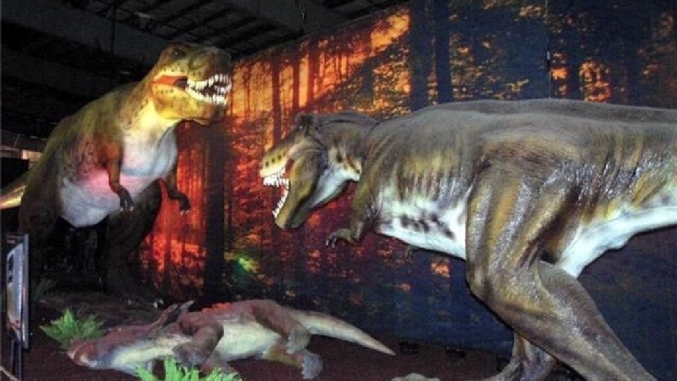 moving dinosaur exhibit