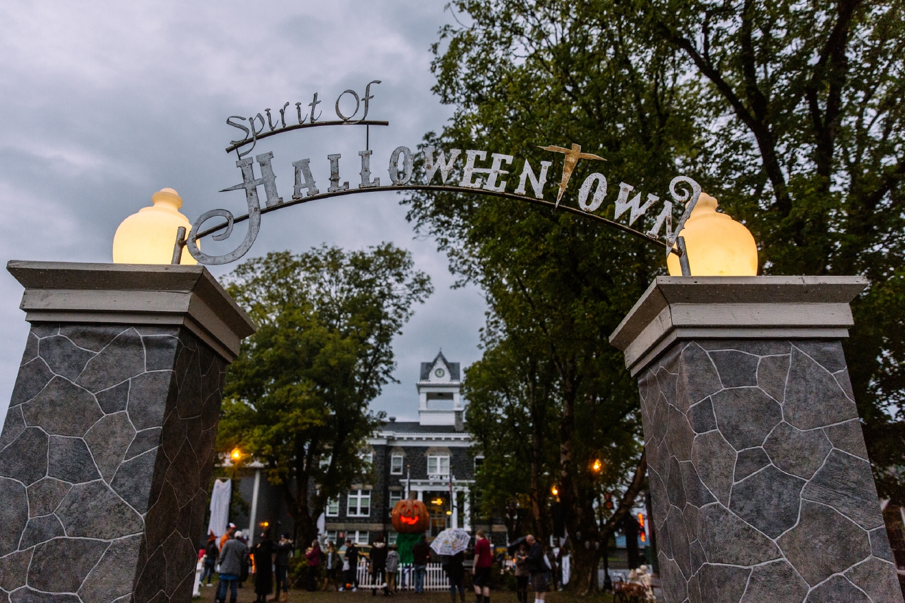 Photos The reallife Halloweentown exists less than 3 hours away from