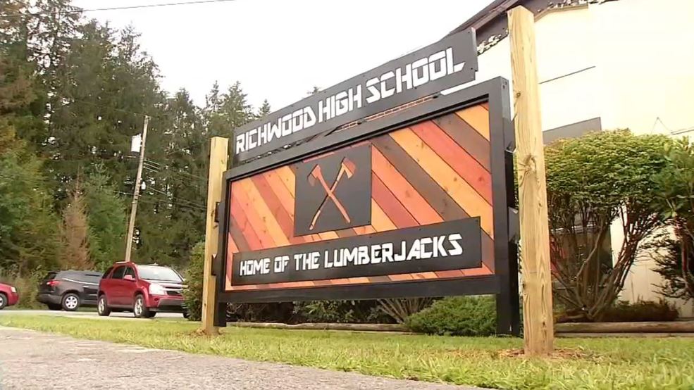 Two Richwood High School students suspended, charged for allegedly