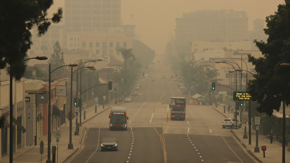 Western Wildfires Economic Impact AP20258615554839.jpg