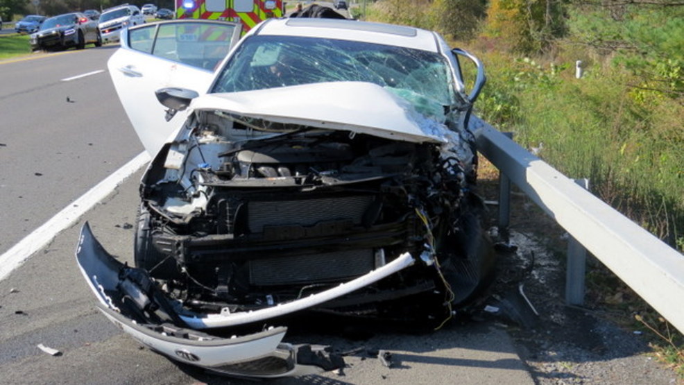 Bethlehem police investigate car crash WRGB