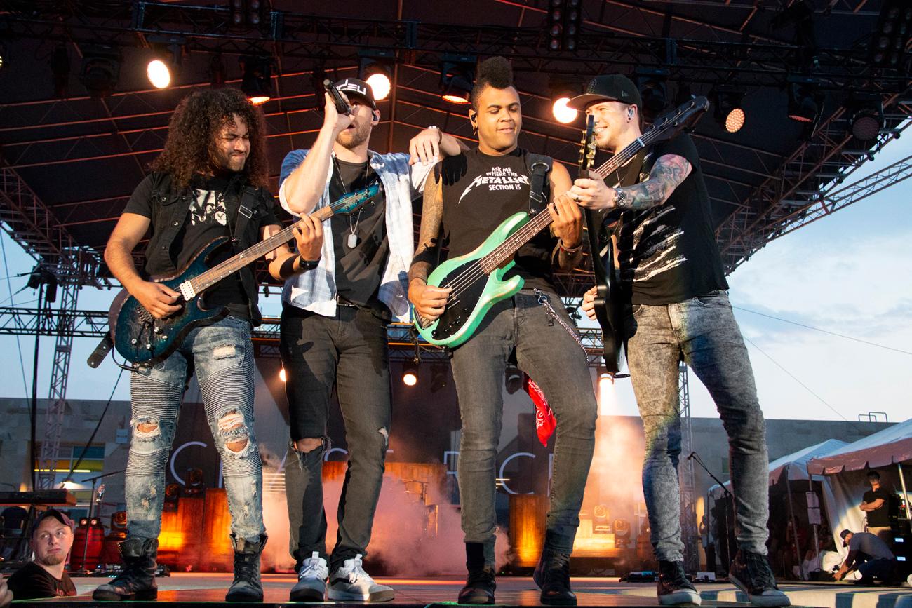 SummitFest A Country Music Festival Took Over Blue Ash's Summit Park