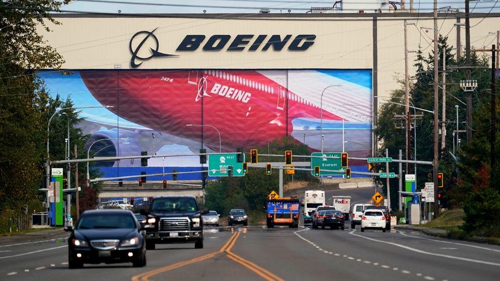 Boeing 787 Production AP20275671690819.jpg