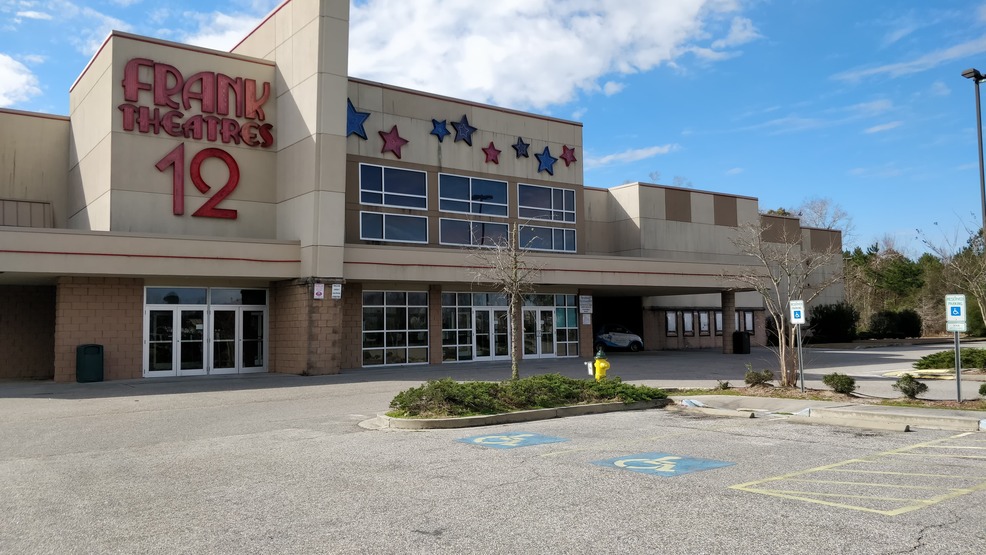 Conway's movie theater closes, seeks new owners | WPDE