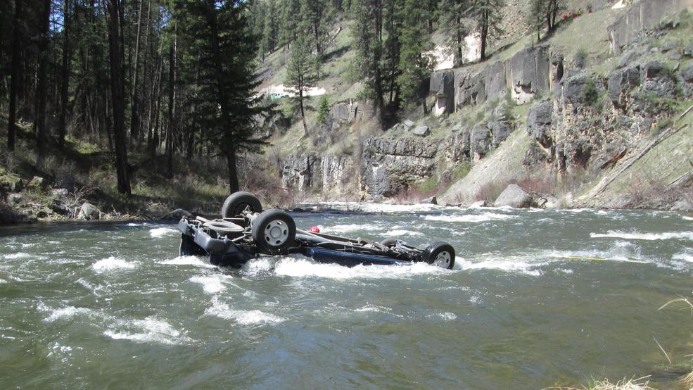 Man Found Dead In Pickup Upside Down In Oregon River After Crash Off ...