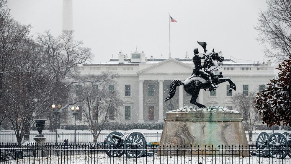 White House says US will keep 200 troops in Syria